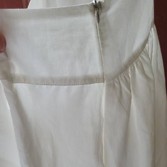 Chic White Sleeveless Maxi Dress - Picture 14 of 16